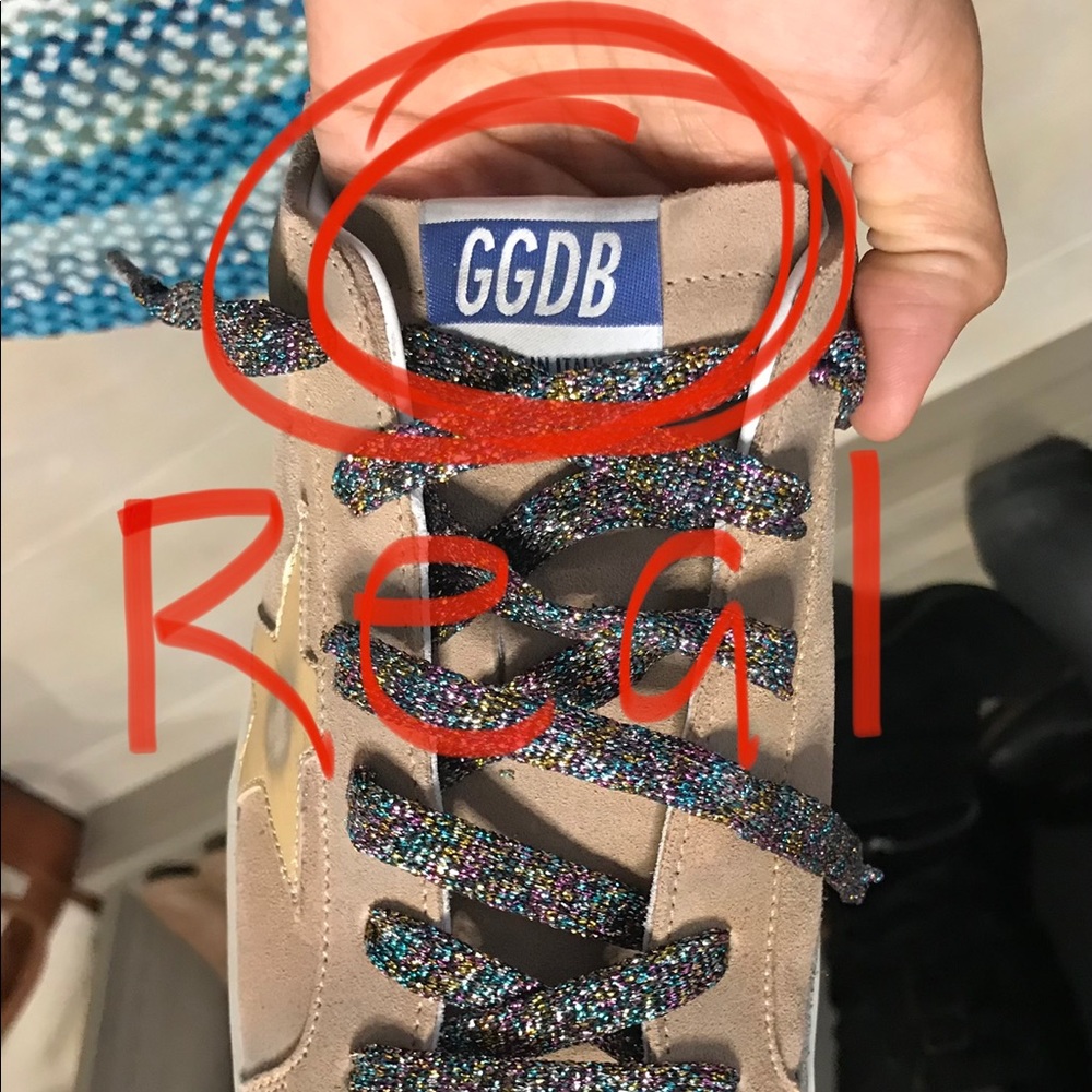 ‼️How to Spot Fake vs Real Golden Goose Shoes🚫 - Picture 3 of 10